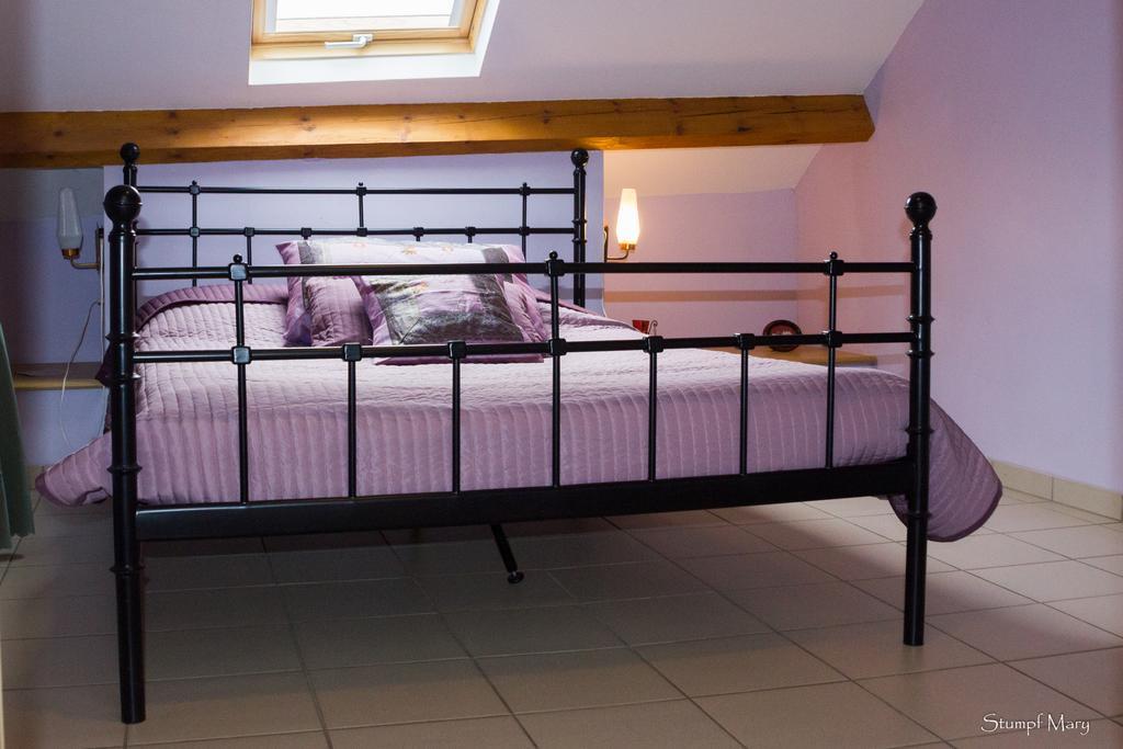 Gites "Les Framboisiers" Neufchateau Room photo