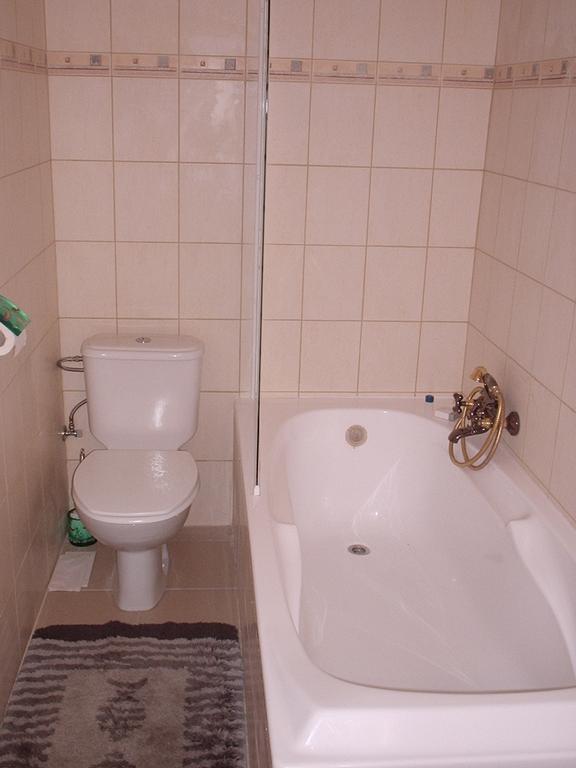 Gites "Les Framboisiers" Neufchateau Room photo
